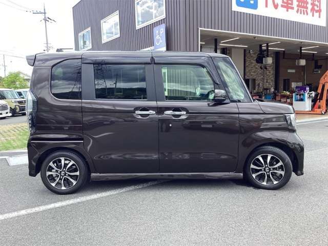 N BOX CUSTOM