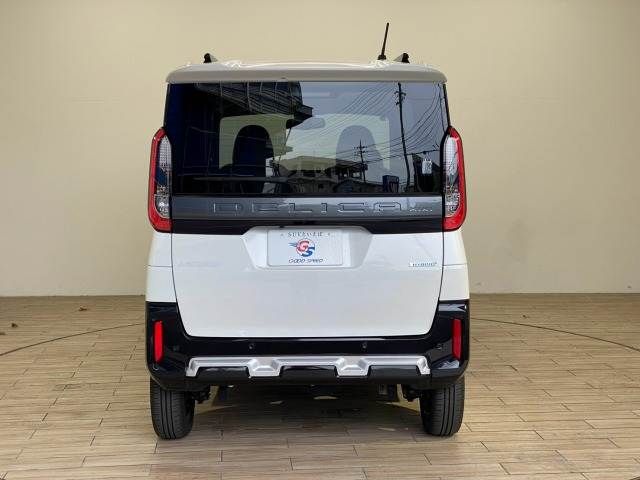 DELICA MINI