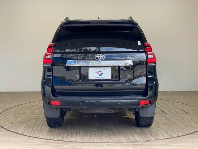 LANDCRUISER PRADO