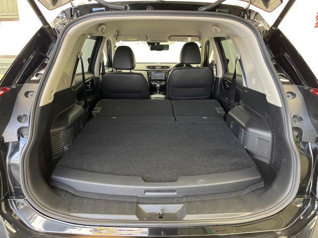 X-TRAIL HYBRID 4WD