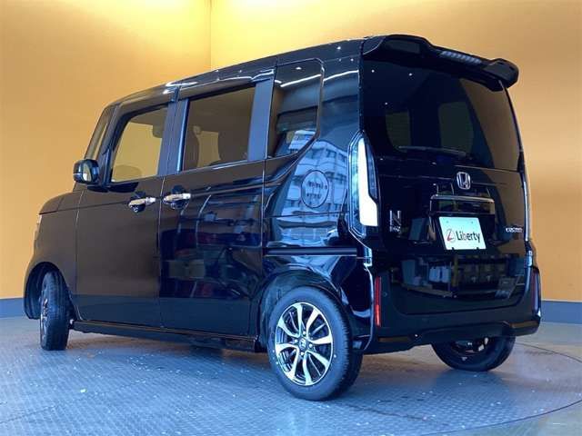 N BOX CUSTOM
