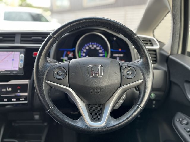 FIT HYBRID