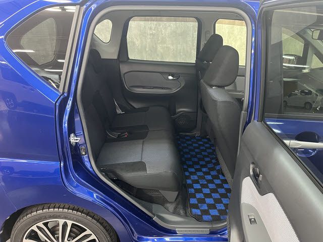 MOVE CUSTOM