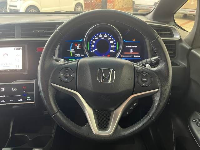 FIT HYBRID
