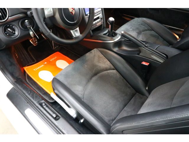 PORSCHE CAYMAN S