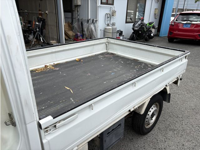 CARRY truck