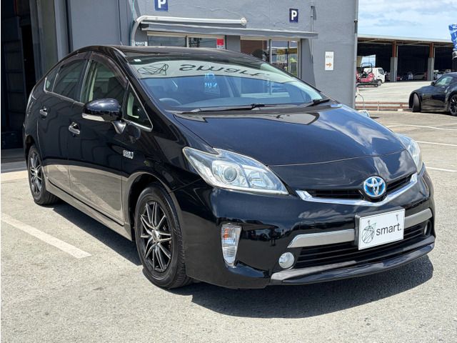 PRIUS PHV
