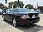 CROWN sedan hybrid