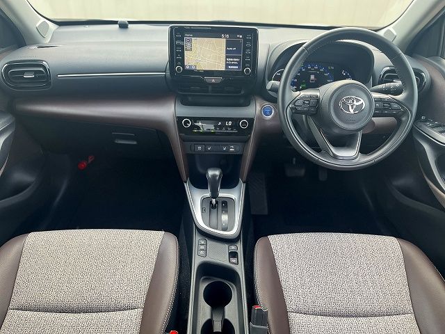 YARIS CROSS HYBRID