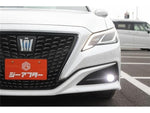 CROWN sedan hybrid