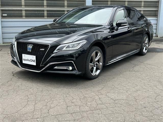 CROWN sedan hybrid 4WD