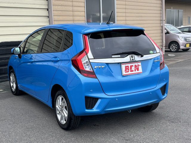 FIT HYBRID