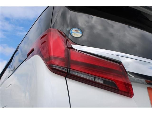 ALPHARD hybrid 4WD