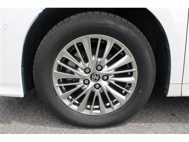 ALPHARD hybrid 4WD