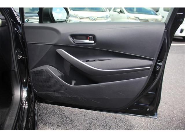 COROLLA TOURING HYBRID 4WD