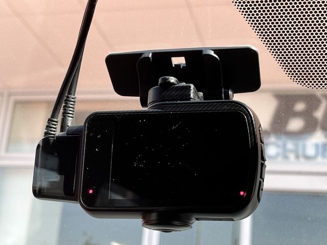 VOXY HYBRID
