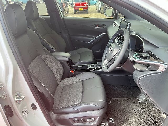 COROLLA CROSS HYBRID