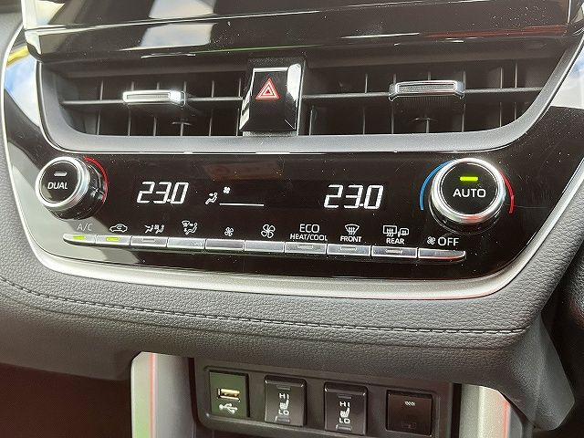 COROLLA CROSS HYBRID