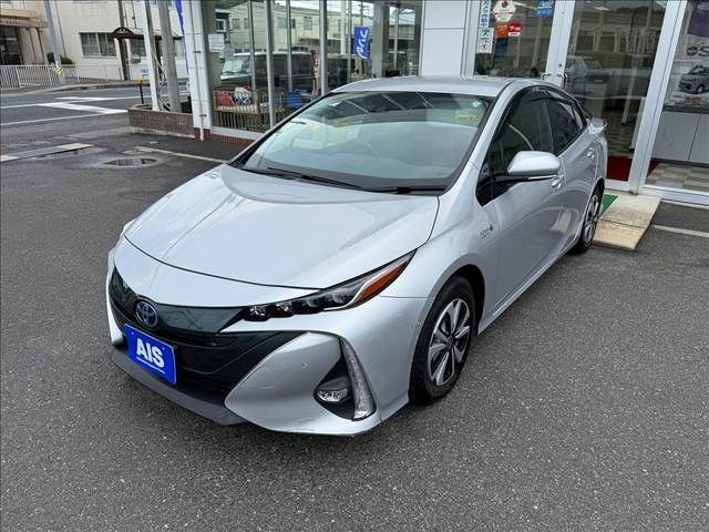 PRIUS PHV