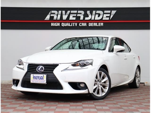 LEXUS IS300h