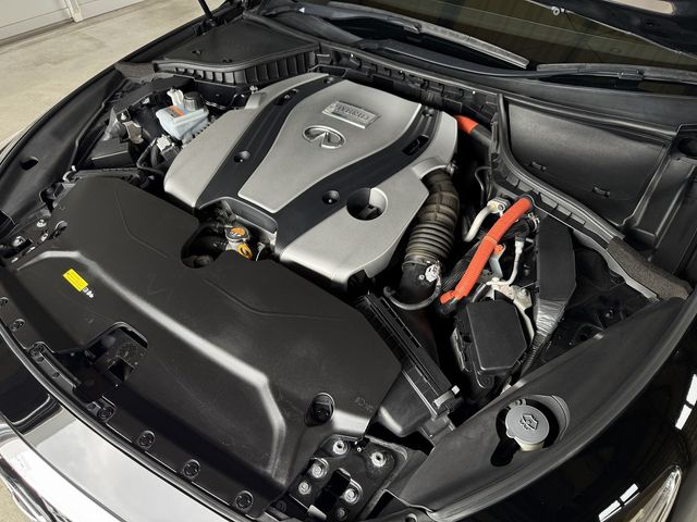 SKYLINE HYBRID 4WD