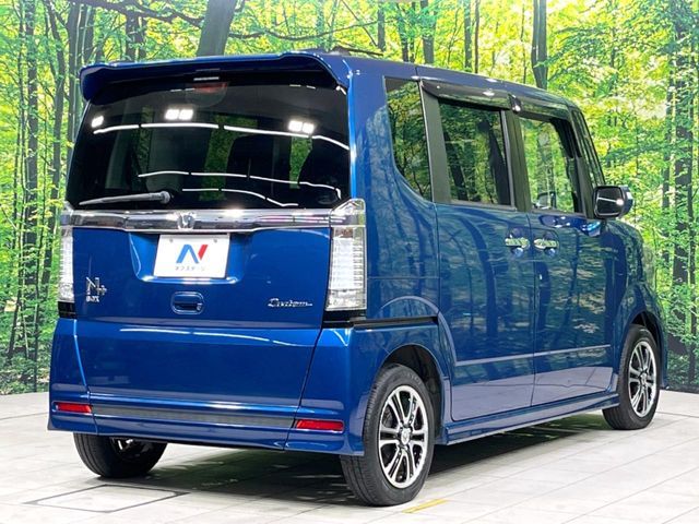 N BOX CUSTOM