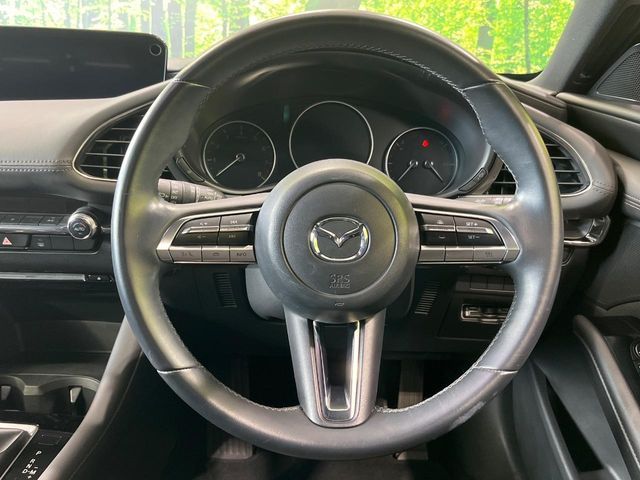 MAZDA3 FASTBACK