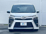 VOXY HYBRID
