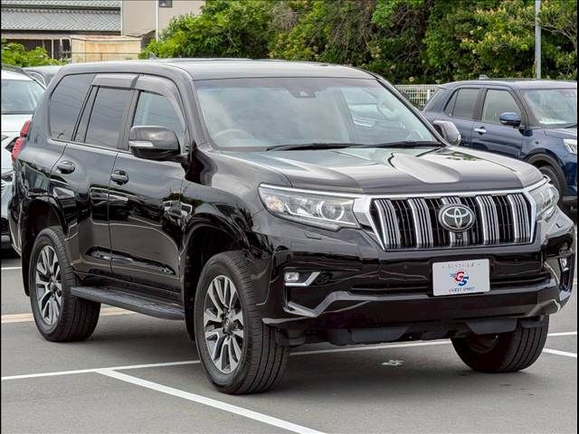 LANDCRUISER PRADO