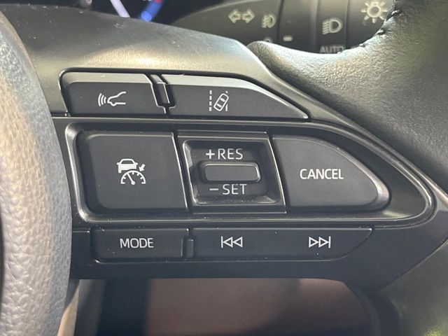 YARIS CROSS HYBRID