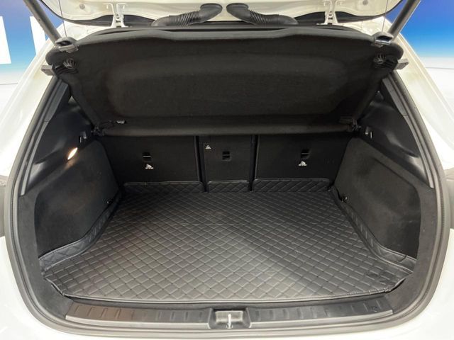 MERCEDES BENZ GLA class