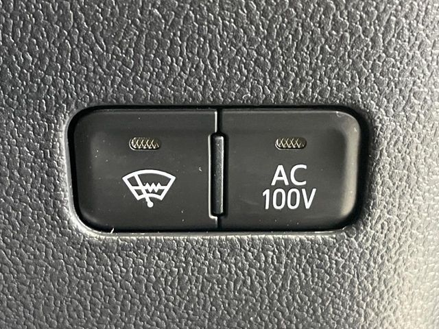 PRIUS 4WD