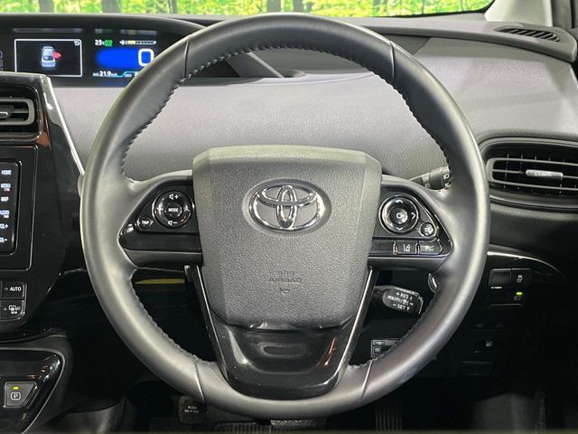 PRIUS 4WD