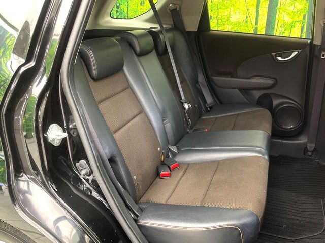 FIT SHUTTLE HYBRID