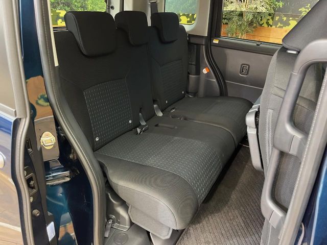 ROOMY 4WD