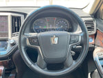 CROWN sedan hybrid