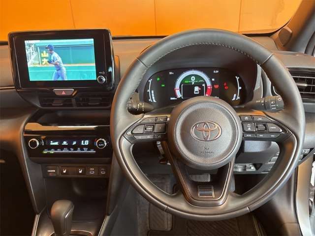 YARIS CROSS