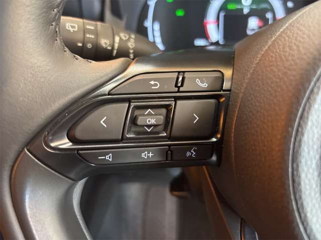 YARIS CROSS