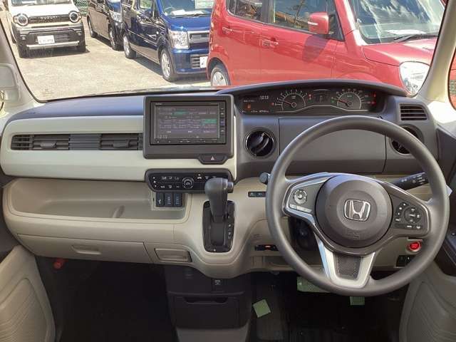 N BOX