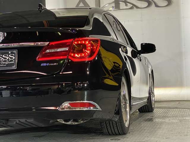 LEGEND HYBRID