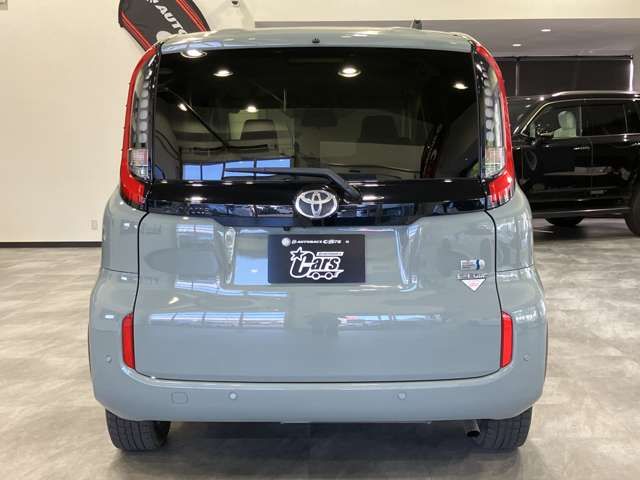 SIENTA HYBRID