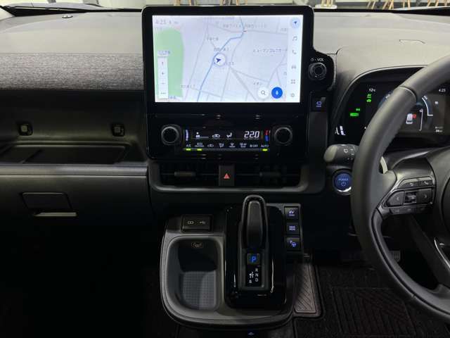 SIENTA HYBRID