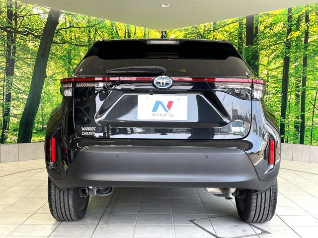 YARIS CROSS HYBRID