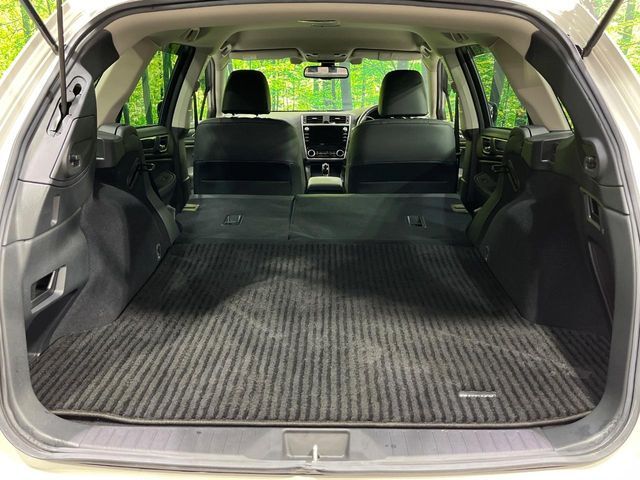 LEGACY OUTBACK