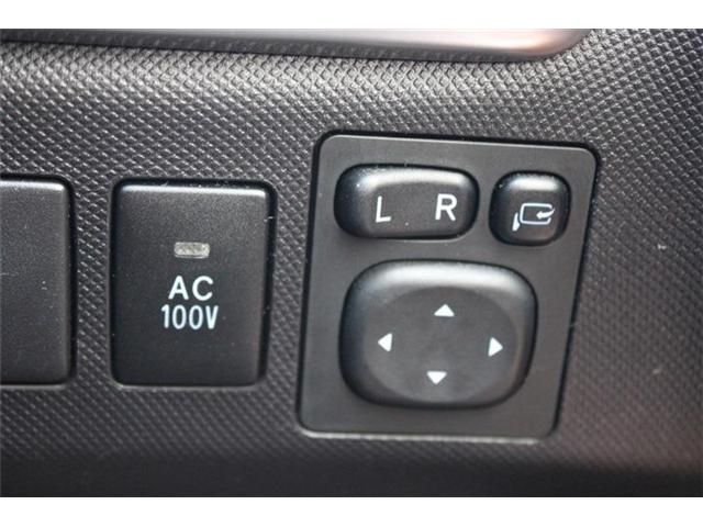 ESTIMA HYBRID 4WD