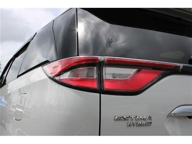 ESTIMA HYBRID 4WD