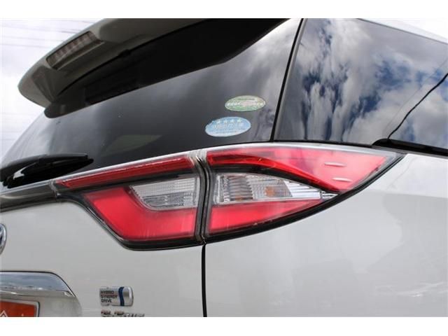 ESTIMA HYBRID 4WD