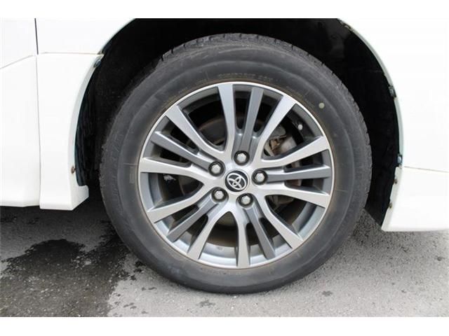 ESTIMA HYBRID 4WD