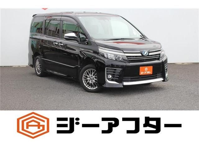 VOXY HYBRID