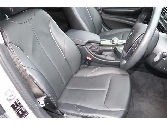 BMW 3 Series sedan